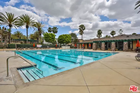 Exterior - 17828 Woodbine Ct, Carson, CA 90746 photo 8 of 9