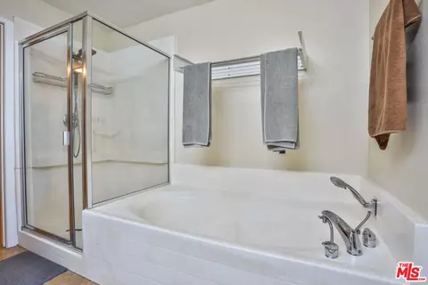 Bath - 17828 Woodbine Ct, Carson, CA 90746 photo 3 of 4