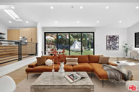 2603 Crestmoore Pl, Los Angeles, CA 90065