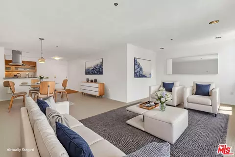 4501 Cedros Ave #206, Sherman Oaks, CA 91403