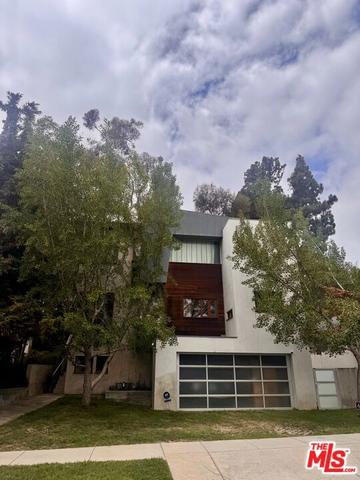 179 Beloit Ave, Los Angeles, CA 90049