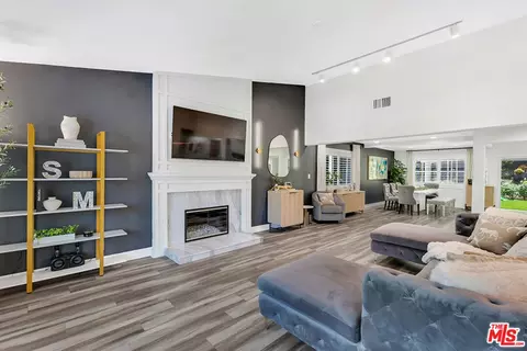 24550 Gardenstone Ln, West Hills, CA 91307