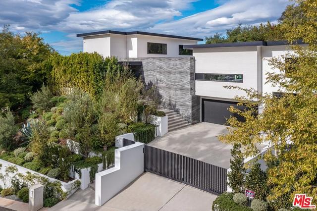 9455 Eden Dr, Beverly Hills, CA 90210