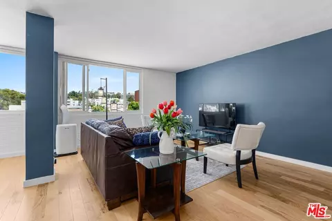 540 Kelton Ave #501, Los Angeles, CA 90024
