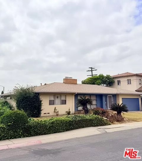 8002 Dunfield Ave, Los Angeles, CA 90045