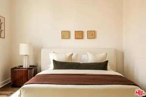 Bedroom - 14113 W Monroe Pl, Van Nuys, CA 91405 photo 9 of 10