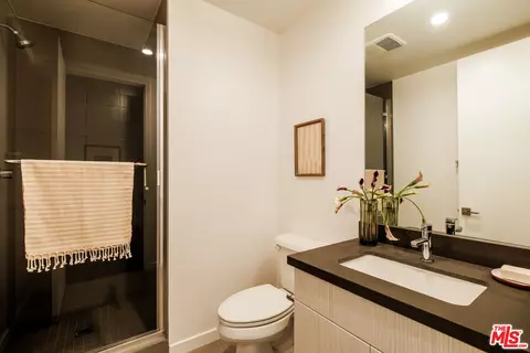 Bath - 14113 W Monroe Pl, Van Nuys, CA 91405 photo 8 of 8