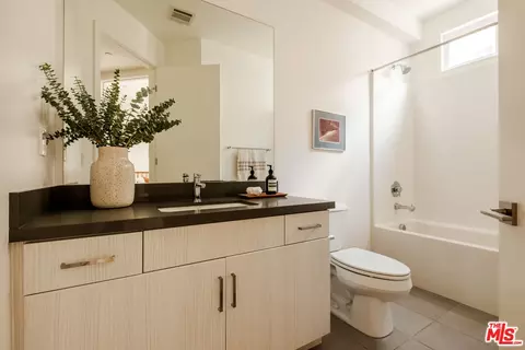 Bath - 14113 W Monroe Pl, Van Nuys, CA 91405 photo 1 of 8