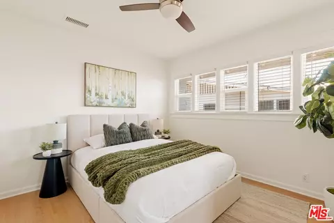 Bedroom - 2002 Lime Ave, Long Beach, CA 90806 photo 2 of 4
