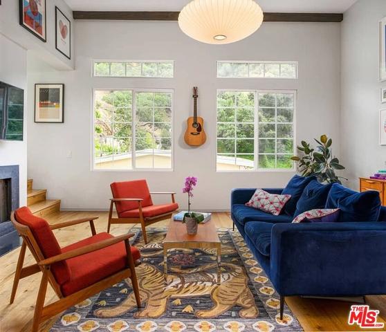 9809 Easton Dr, Beverly Hills, CA 90210