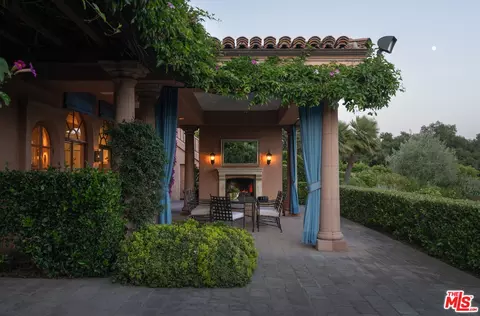 660 Buena Vista Dr, Montecito, CA 93108 photo 18