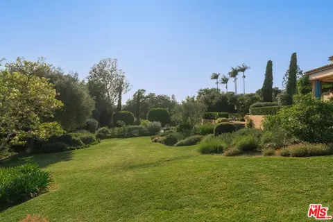 660 Buena Vista Dr, Montecito, CA 93108 photo 6