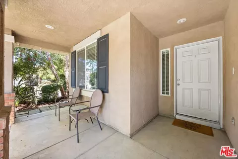 Exterior - 3516 Alpha Ct, Bakersfield, CA 93312 photo 2 of 8