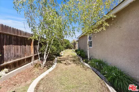 Exterior - 3516 Alpha Ct, Bakersfield, CA 93312 photo 8 of 8