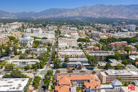 200 S Madison Ave, Pasadena, CA 91101 photo 36
