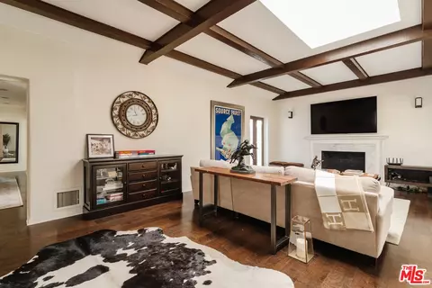 6636 Colgate Ave, Los Angeles, CA 90048