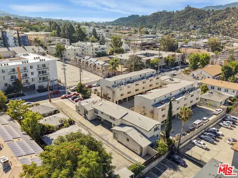 View/Area - 10139 Hillhaven Ave, Tujunga, CA 91042 photo 6 of 8
