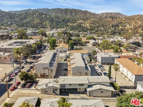 View/Area - 10139 Hillhaven Ave, Tujunga, CA 91042 photo 5 of 8