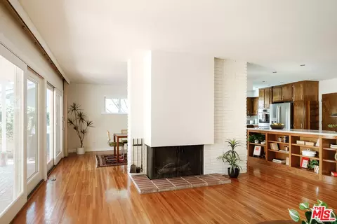 6880 E Lees Way, Long Beach, CA 90815 photo 7
