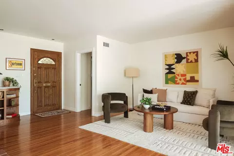 6880 E Lees Way, Long Beach, CA 90815 photo 6