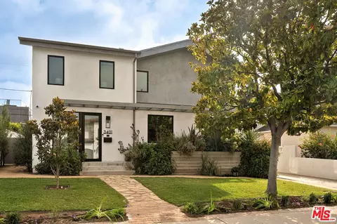 3401 Keeshen Dr, Los Angeles, CA 90066