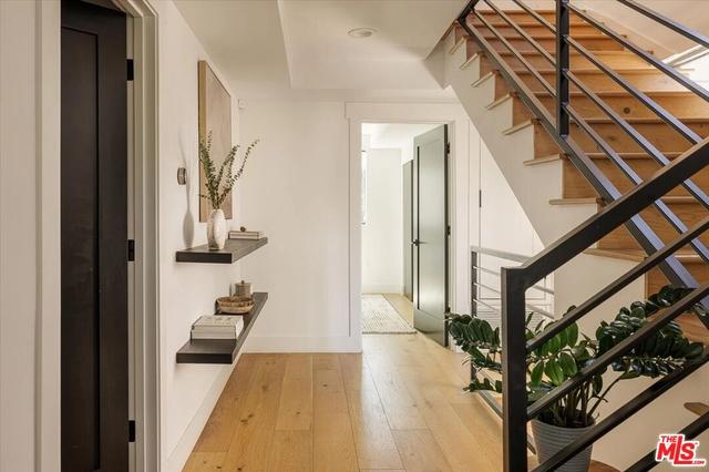 11310 Victory Blvd, North Hollywood, CA 91606