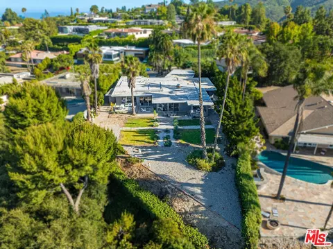 16375 Sloan Dr, Los Angeles, CA 90049