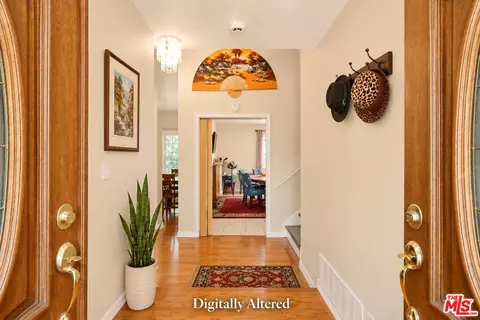 Entry Way - 2114 Rhonda St, Oxnard, CA 93036 photo 1 of 1