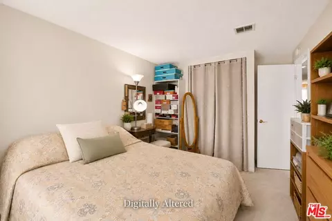 Bedroom - 2114 Rhonda St, Oxnard, CA 93036 photo 6 of 9