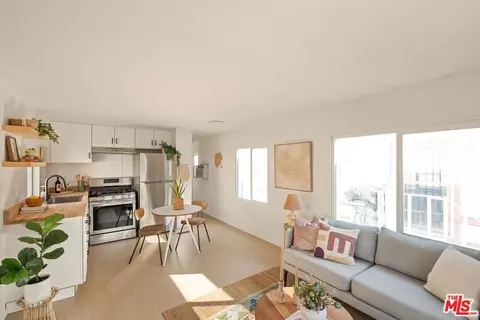 11250 Playa St #82, Culver City, CA 90230