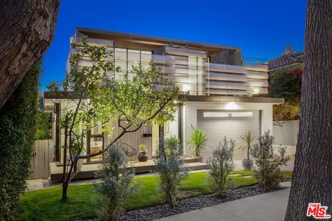 10519 Oaklawn Rd, Los Angeles, CA 90064