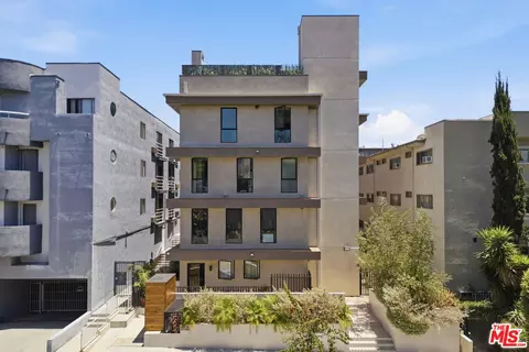 1434 N Poinsettia Pl #102, Los Angeles, CA 90046