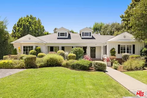4825 Woodley Ave, Los Angeles, CA 91436