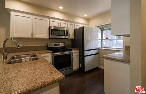 25595 Pine Creek Ln, Wilmington, CA 90744