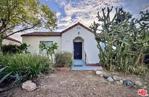 585 N Irving Blvd, Los Angeles, CA 90004