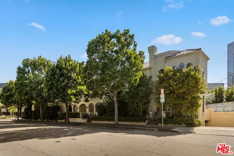 241 S Lasky Dr, Beverly Hills, CA 90212