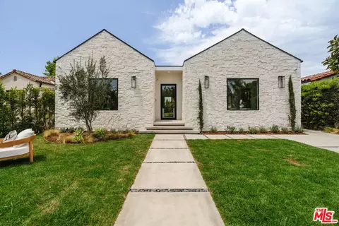 1605 S Point View St, Los Angeles, CA 90035