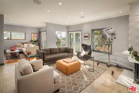1133 N Clark St #103, West Hollywood, CA 90069
