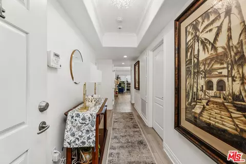 Entry Way - 1000 E Ocean Blvd #104, Long Beach, CA 90802 photo 1 of 3