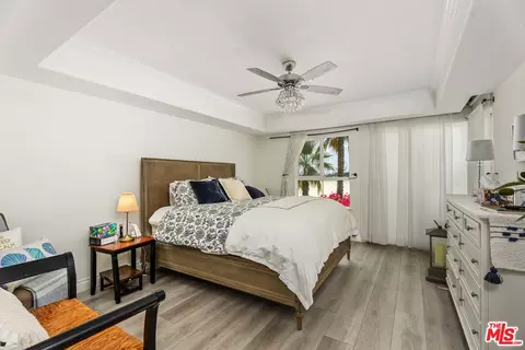 Bedroom - 1000 E Ocean Blvd #104, Long Beach, CA 90802 photo 5 of 6