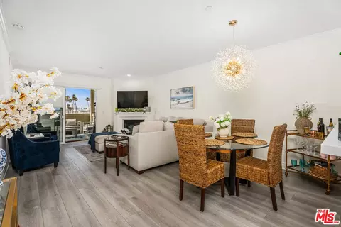 1000 E Ocean Blvd #104, Long Beach, CA 90802