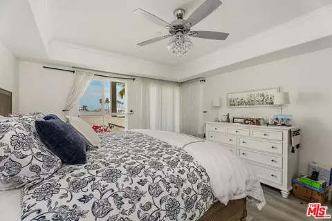 Bedroom - 1000 E Ocean Blvd #104, Long Beach, CA 90802 photo 4 of 6