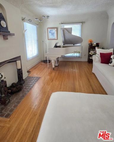 4626 Brynhurst Ave, Los Angeles, CA 90043