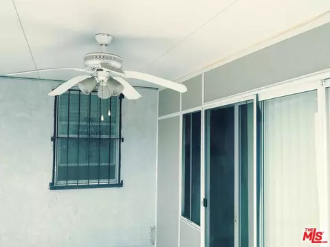 Exterior - 413 N Broadacres Ave, Compton, CA 90220 photo 4 of 4