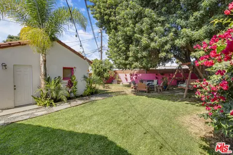 Exterior - 605 S Sloan Ave, Compton, CA 90221 photo 5 of 12