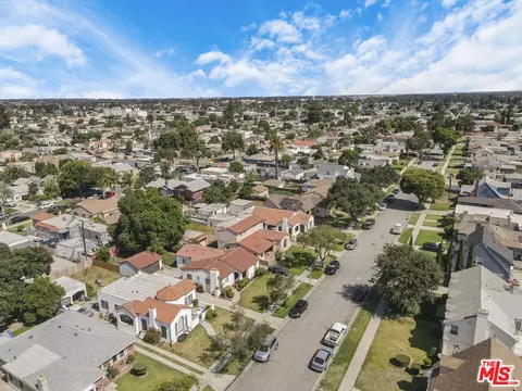 View/Area - 605 S Sloan Ave, Compton, CA 90221 photo 3 of 6