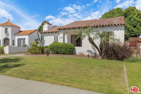 Exterior - 605 S Sloan Ave, Compton, CA 90221 photo 11 of 12