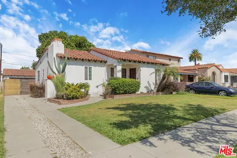 Exterior - 605 S Sloan Ave, Compton, CA 90221 photo 10 of 12
