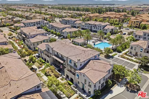 View/Area - 348 Dominguez St, Camarillo, CA 93010 photo 4 of 4