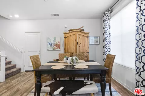 Dining - 348 Dominguez St, Camarillo, CA 93010 photo 1 of 1